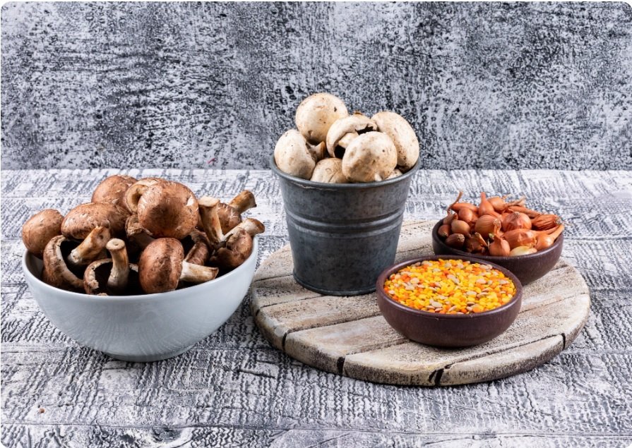 Medicinal mushrooms including shiitake and reishi for immune modulation